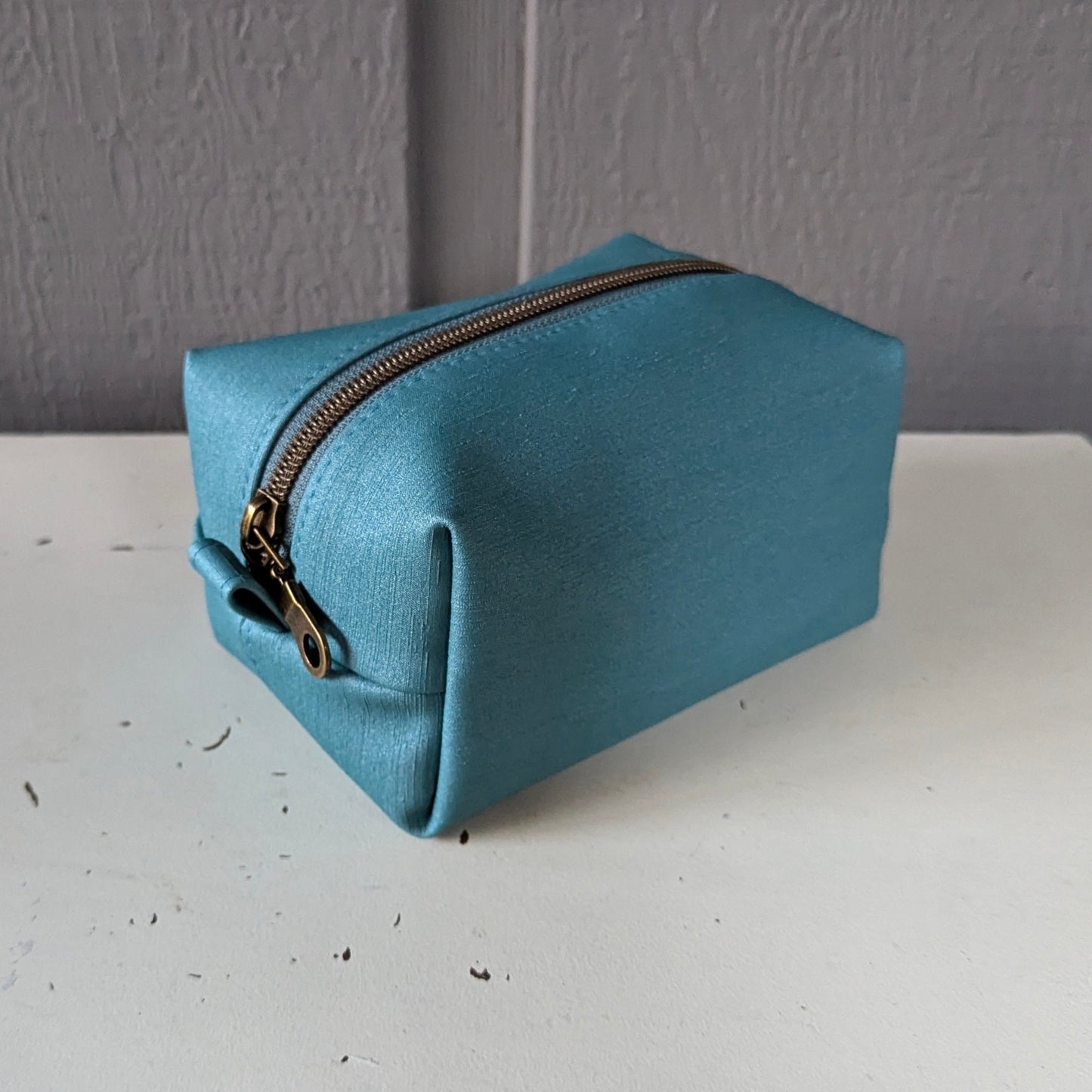 Boxy Pouch
